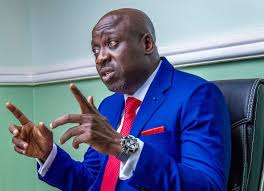 Former Minister Bolaji Abdullahi enters race for Kwara governor