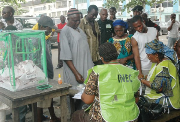 BREAKING: INEC Extends Voting Time In Some Polling Units