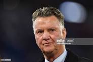 Louis van Gaal undergoes successful cancer therapy